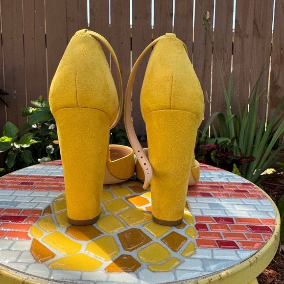 ALDO mustard yellow suede closed-toe high heeled pump| 4inch heel - Picture 2 of 6